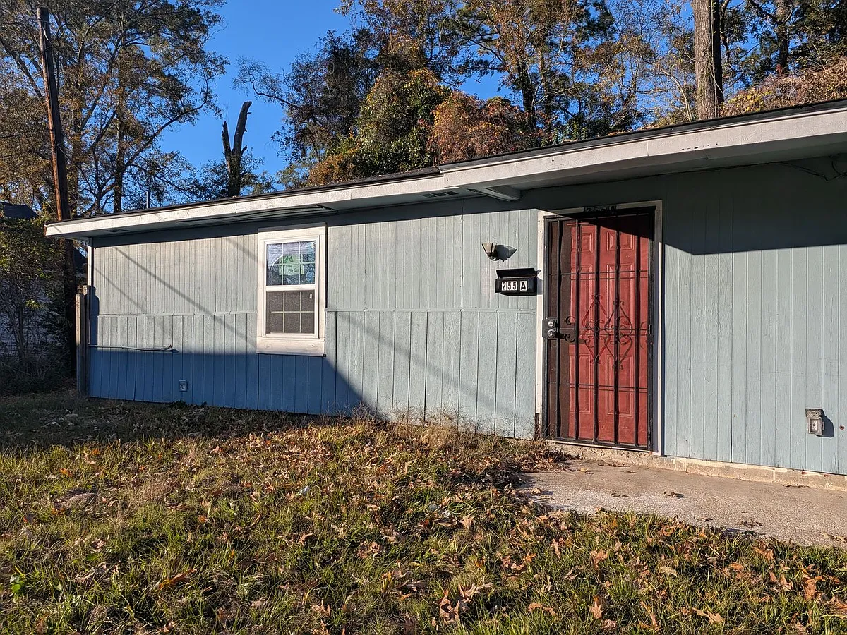 Building Photo - 255 Pollard Lane