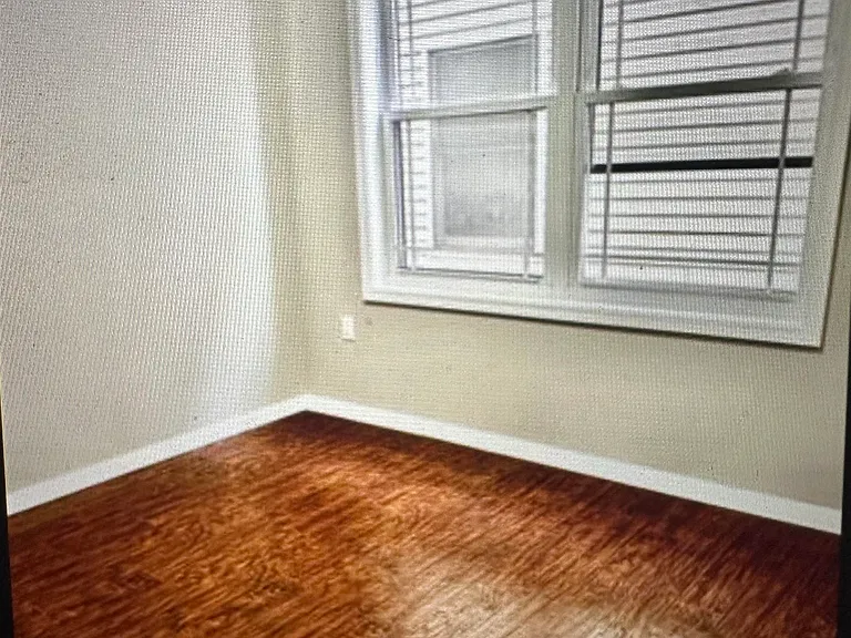 40 Vroom St #2A — Photo 8