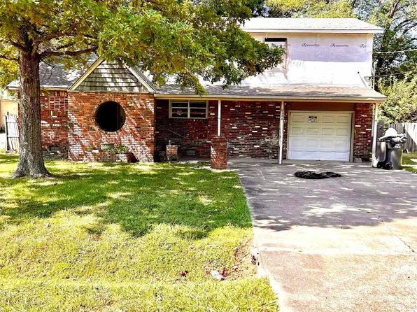 1204 W Cherry Ave, Jonesboro, AR 72401