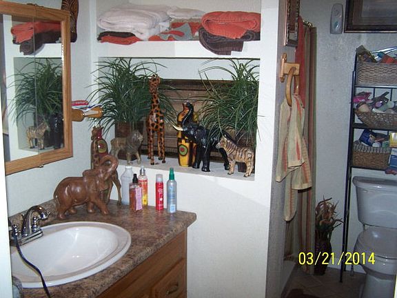 5th image of 1034 Pinehurst Ave