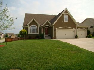 1308 SW Merryman Dr, Lees Summit, MO 64082