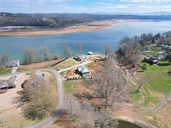 5th image of 2538 Saint Andrews Dr
