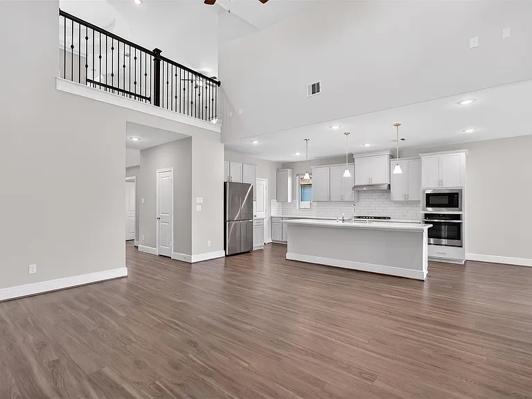 3123 Lantana Trl — Photo 15