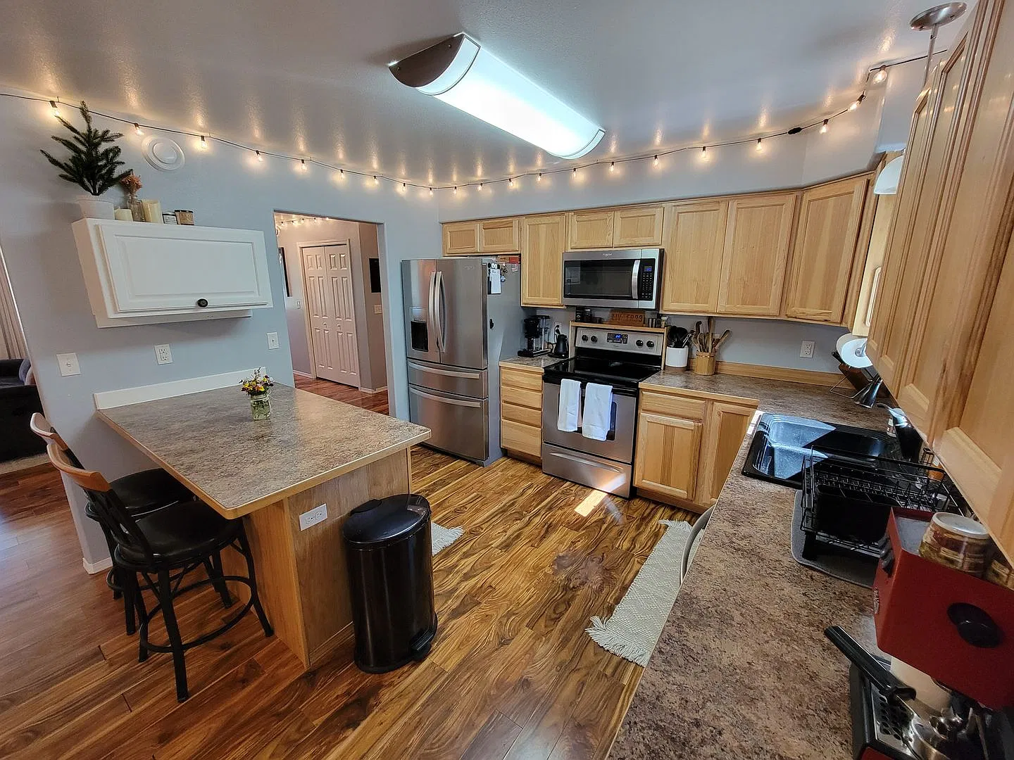 Century 21 Gold Rush - 3 Bed | 2 Bath (North Pole) — Photo 4