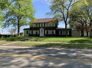 1158 Independence Ave, Waterloo, IA 50703