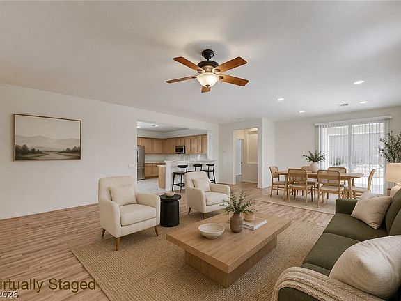 5th image of 2444 Urrard St
