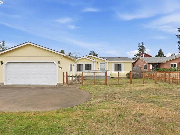 1055 W Oregon Ave, Creswell, OR 97426