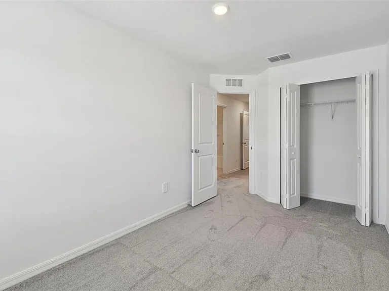 2665 Buttercup Lucine Ln — Photo 32