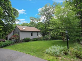 60 Lane St, Shelton, CT 06484