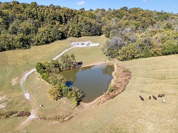 69th image of 2846 Fuller Hollow Rd