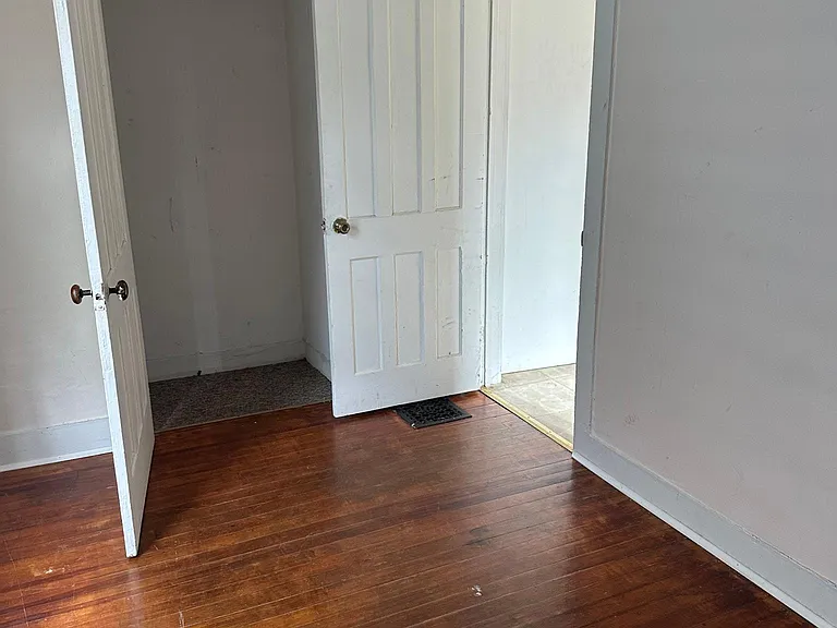 118 Spruce St #2 — Photo 5