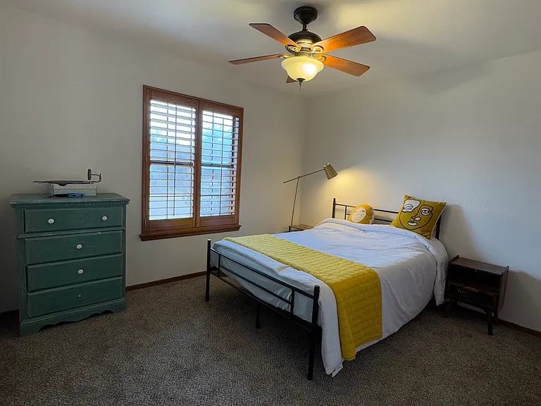 3609 Hampton Ct — Photo 15