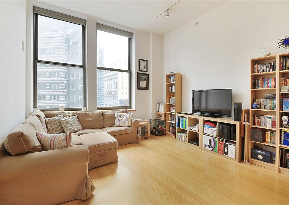 1st image of 110 Livingston St APT 4K