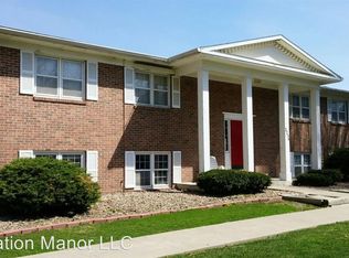 2230 68th St APT 2, Windsor Heights, IA 50324