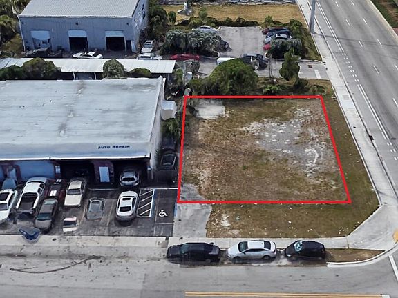 3rd image of 2301 S State 7 Road