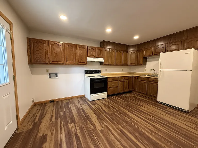 622 N Washington St — Photo 11