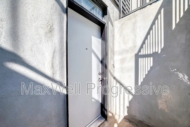 1 bed, 1.0 bath, 485 sqft, $1,195 — Photo 3