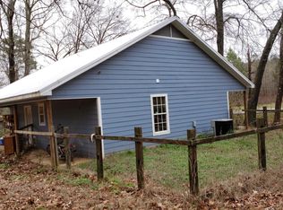 1634 Day Lily Rd, Gilmer, TX 75645