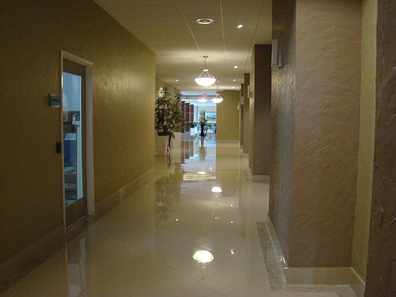 5th image of 4250 Galt Ocean Dr APT 5L