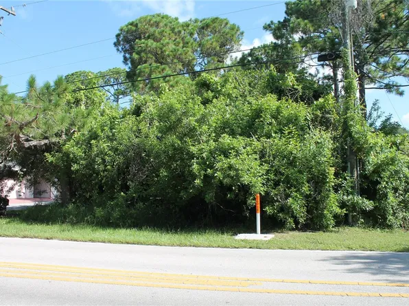 3453 12th St, Sarasota, FL 34237