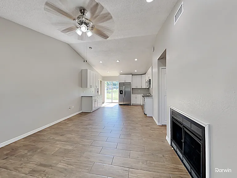 219 Ashbourne Dr — Photo 6