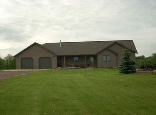 2590 Sundance Pl N, Mandan, ND 58554