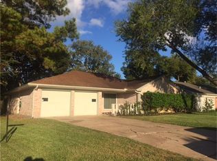 2130 Savanna Ct N, League City, TX 77573