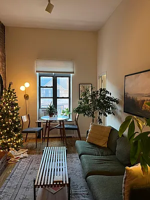 Rented by Oxford Property Group | media 3