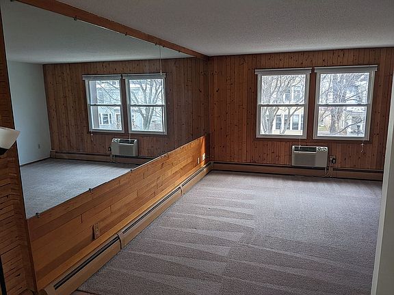 5th image of 2536 Dupont Ave S APT 306