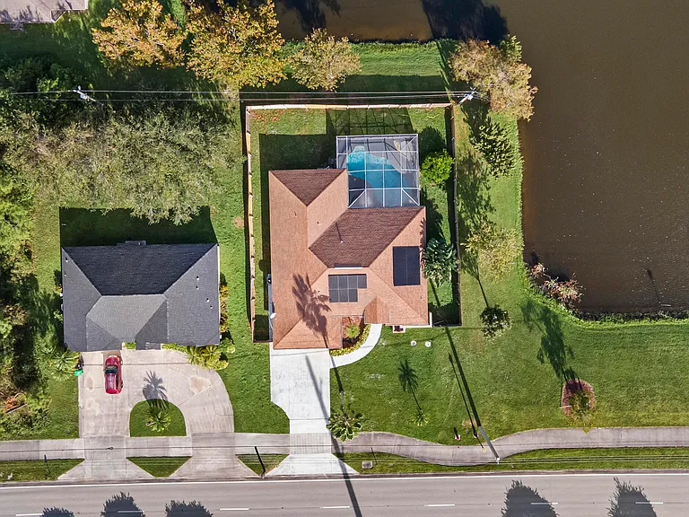 2141 SW Bayshore Blvd — Photo 37