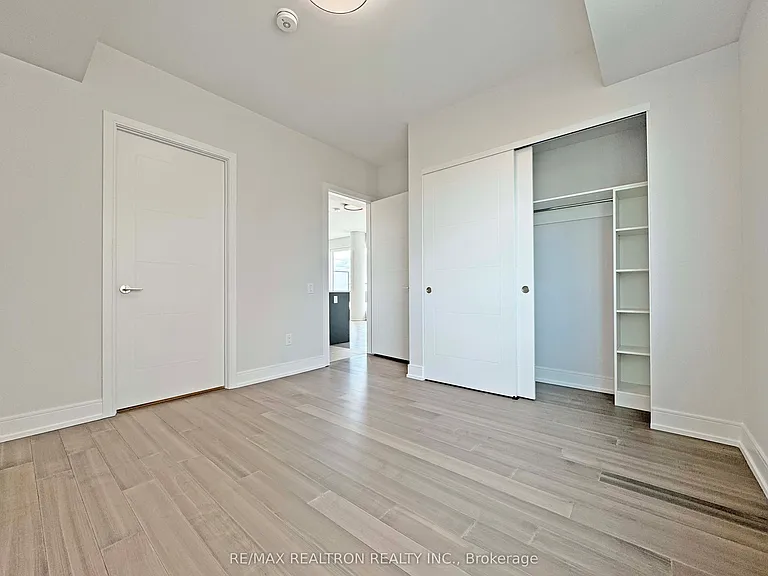 664 Spadina Ave #1001 — Photo 6