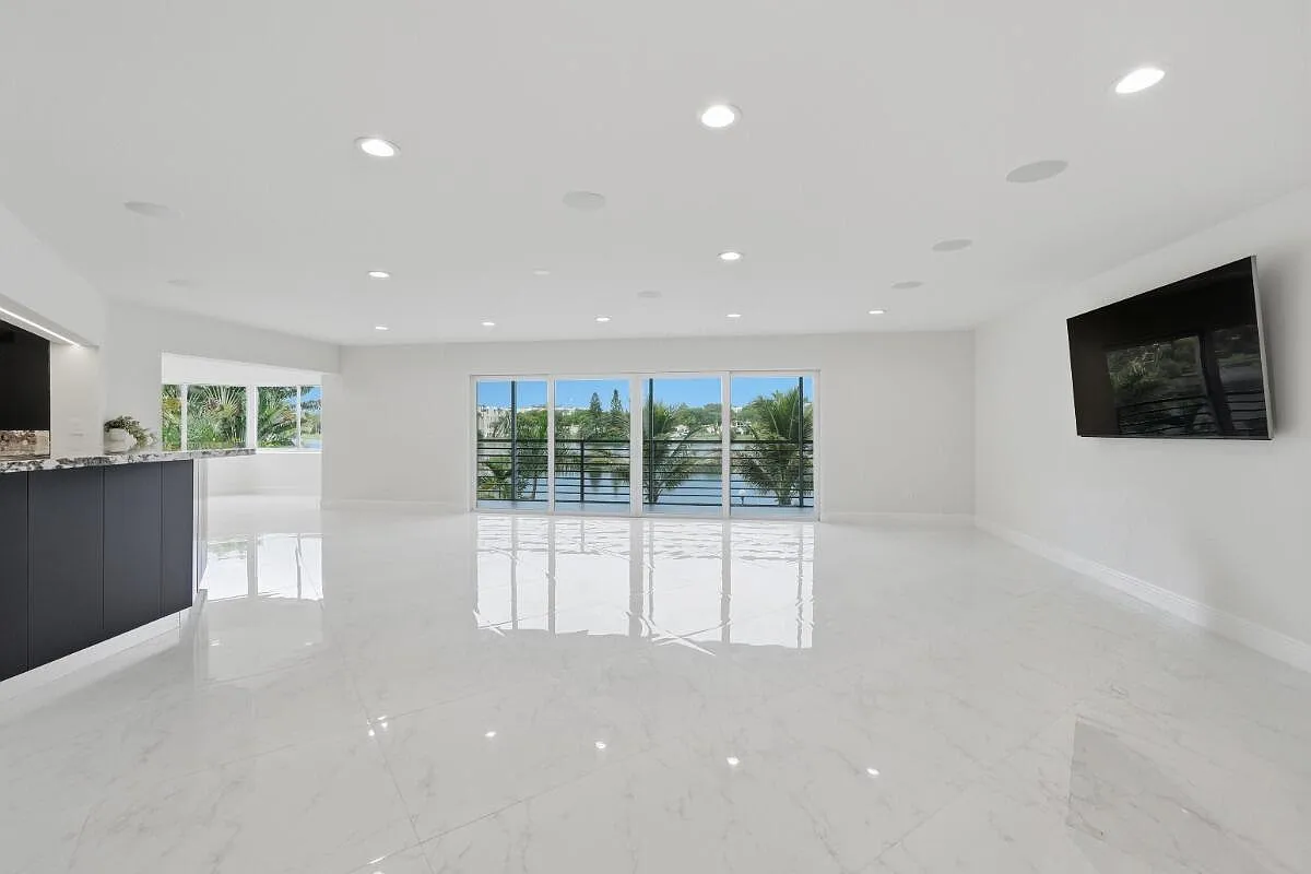 3 bed, 2.0 bath, 1954 sqft, $3,400 — Photo 4