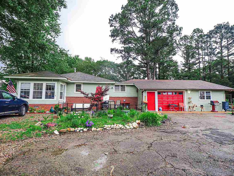 1st image of 1164 Higginson St