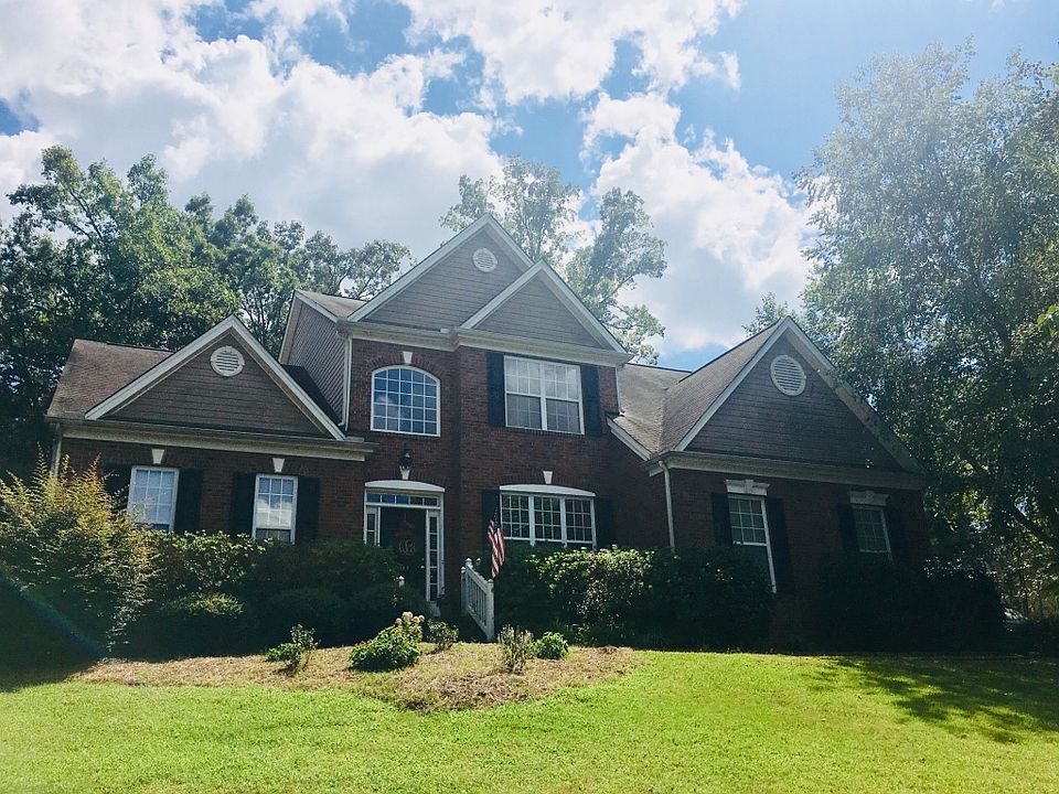 101 Kestrel Lane