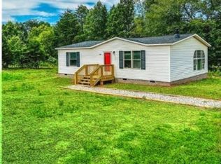 1099 Fulp Rd, Walnut Cove, NC 27052