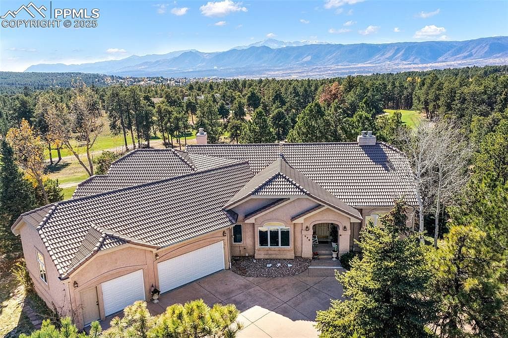 275 Tam O Shanter Way