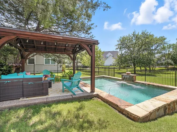 1026 Saint Charles Ct, Rockwall, TX 75087