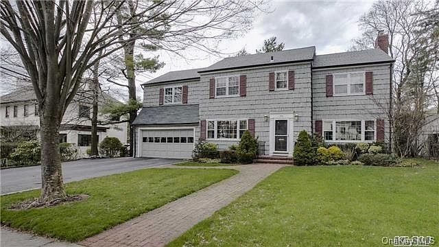1st image of 33A Nassau Drive