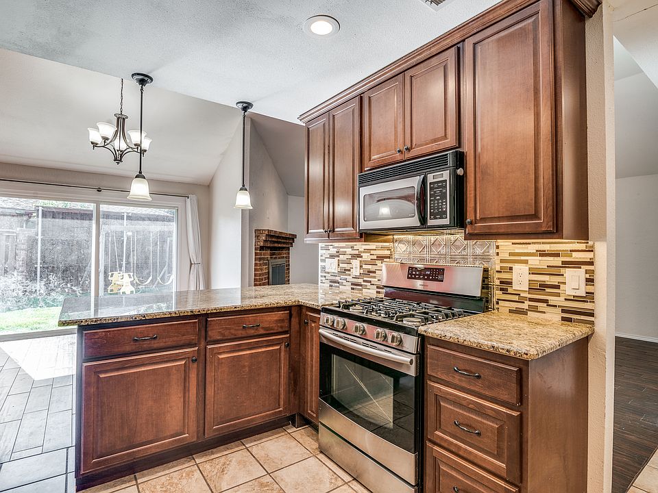 1st image of 7506 Seascape Dr