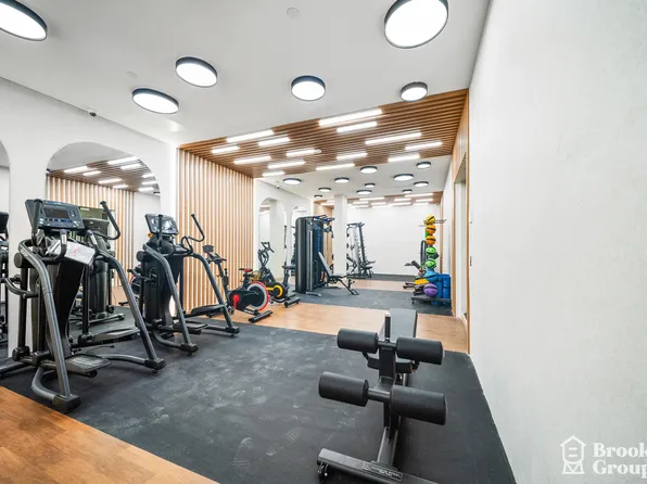 2258 Fulton Street image 13 of 24