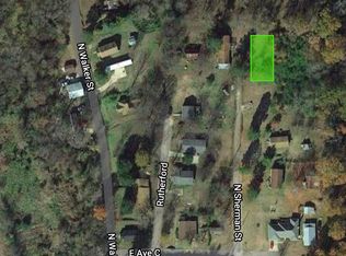 427 N Sherman St, Hope, AR 71801
