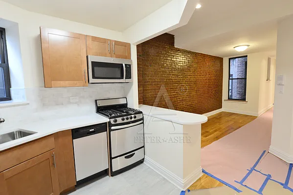 Rented by Peter Ashe | media 46