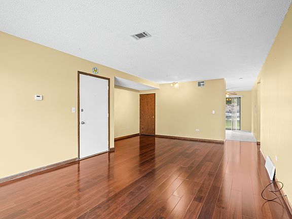 4th image of 1472 Carol Ct APT 1A