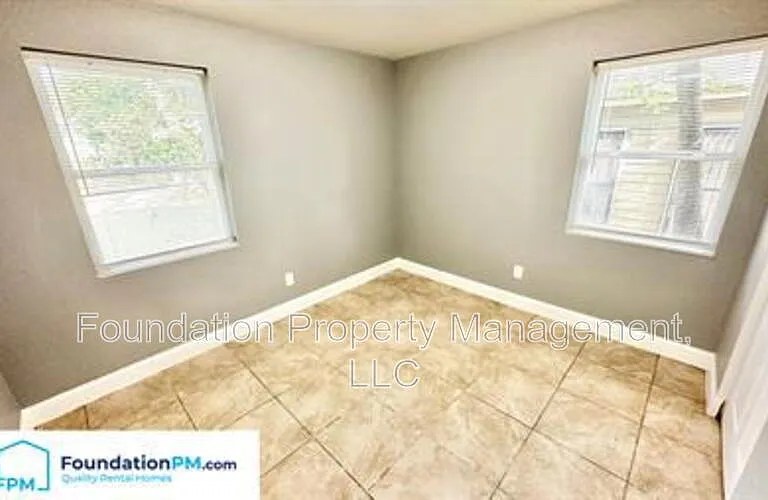 1165 Krayer St #3 — Photo 5