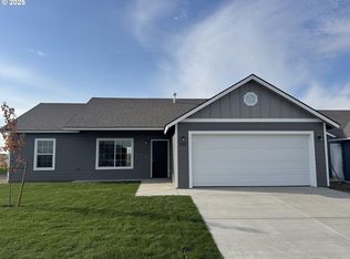 3520 High Desert Loop, Umatilla, OR 97882
