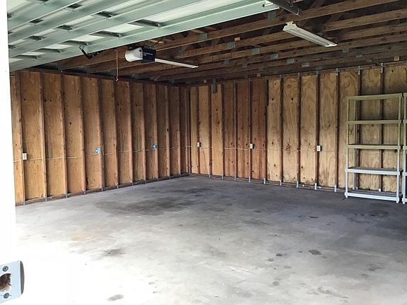 4th image of 10281 SE 165th Pl