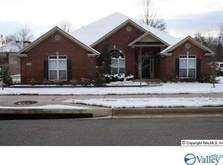 2618 Little Cove Rd, Owens Cross Roads, AL 35763