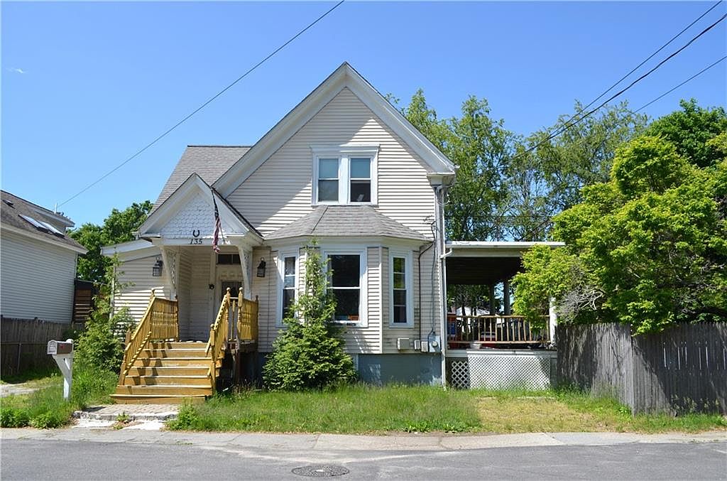 135 Norwood Ave, Warwick, RI 02888 Zillow