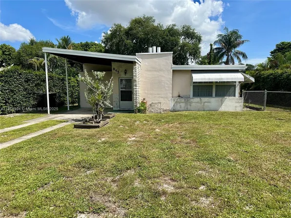 845 NE 127th St, North Miami, FL 33161