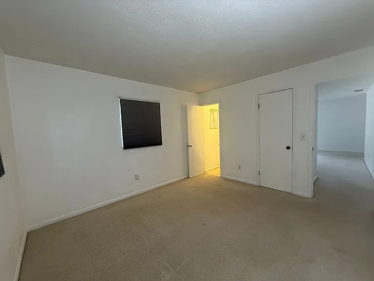 2610 Orange Tree Dr — Photo 13